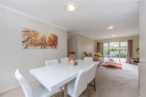 Photo of property in 5 Saltwood Street, Red Beach, 0932