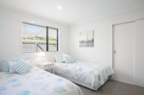 Photo of property in 14 Walter Lawry Road, Paerata, Pukekohe, 2124
