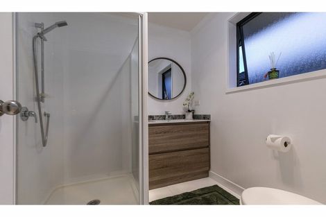 Photo of property in 17 Matija Place, Red Beach, 0932