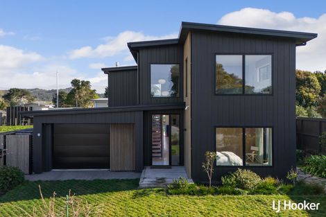 Photo of property in 11 Beau Lane, Waihi Beach, 3611
