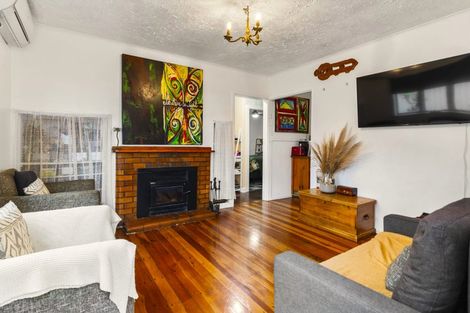 Photo of property in 1/15 Forest Hill Road, Henderson, Auckland, 0612