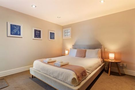 Photo of property in Rahiri Apartments, 1/23 Adelaide Street, Queenstown, 9300