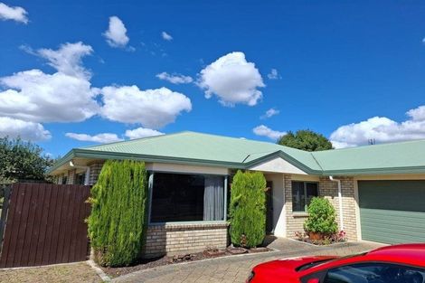 Photo of property in 3 Magellan Rise, Flagstaff, Hamilton, 3210