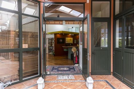 Photo of property in Courtenay Mews Apartments, 12/14u Alpha Street, Te Aro, Wellington, 6011