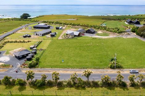 Photo of property in 223 Moturata Road, Taieri Beach, Taieri Mouth, 9091