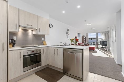 Photo of property in 115/17 Link Crescent, Stanmore Bay, Whangaparaoa, 0932