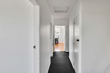 Photo of property in 5 Purnell Place, Marton, 4710