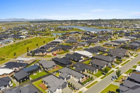 Photo of property in 34 Te Hurunui Drive, Pegasus, 7612