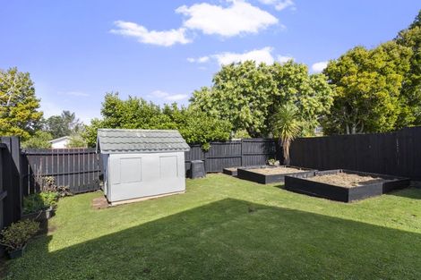Photo of property in 79 Solar Road, Glen Eden, Auckland, 0602