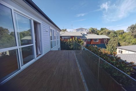 Photo of property in 1004a East Coast Road, Northcross, Auckland, 0630