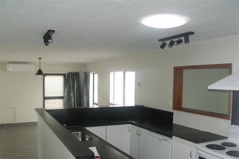 Photo of property in 1 Breadalbane Road, Havelock North, 4130