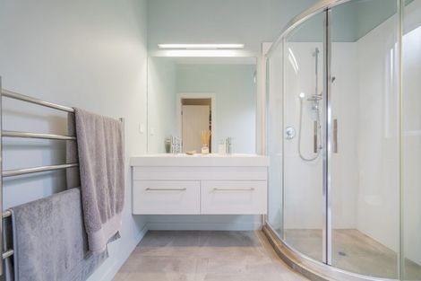 Photo of property in 105 Given Avenue, Whangamata, 3620