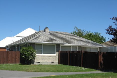 Photo of property in 35 Chedworth Avenue, Bishopdale, Christchurch, 8053