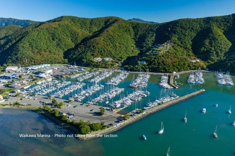 Photo of property in 354b Waikawa Road, Waikawa, Picton, 7220