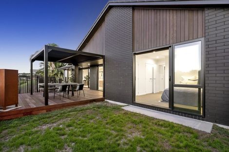 Photo of property in 58 Kinloch Drive, Bethlehem, Tauranga, 3110