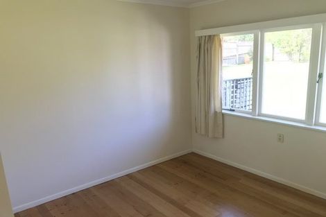 Photo of property in 4a/2 Corrella Road, Belmont, Auckland, 0622