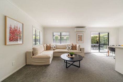 Photo of property in 84 Riverstone Drive, Riverstone Terraces, Upper Hutt, 5018