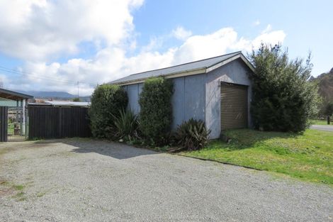 Photo of property in 32- 34 Coal Street, Reefton, 7830