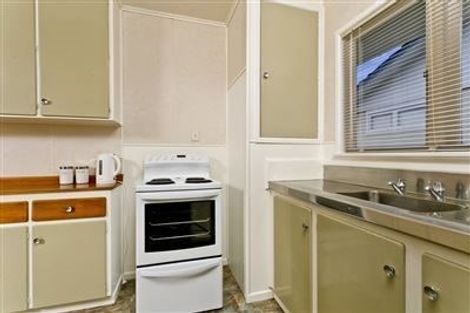 Photo of property in 46 Fairclough Road, Beach Haven, Auckland, 0626