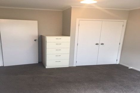 Photo of property in 86a Pupuke Road, Hillcrest, Auckland, 0627