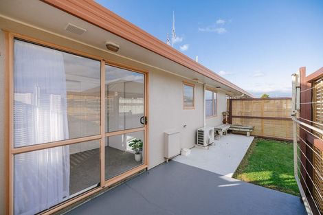 Photo of property in 6 Foxtail Fern, Kelvin Grove, Palmerston North, 4414