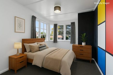 Photo of property in 3 Upham Terrace, Roslyn, Palmerston North, 4414