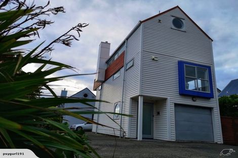 Photo of property in 63u2 Darlington Road, Miramar, Wellington, 6022