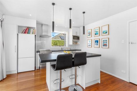 Photo of property in 24 Flower Street, Bryndwr, Christchurch, 8053