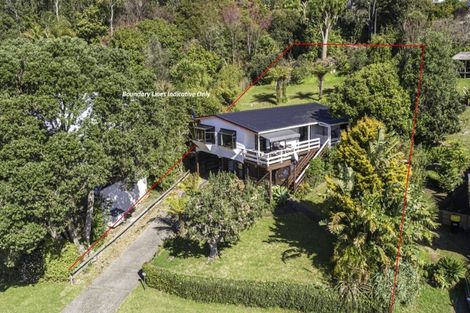 Photo of property in 105 Park Avenue, Whangamata, 3620