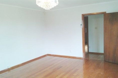 Photo of property in 20a Amberley Avenue, Te Atatu South, Auckland, 0610