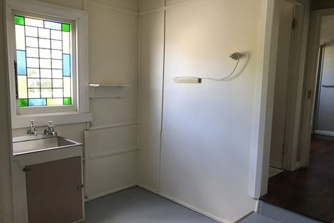 Photo of property in 559 Ikanui Road, Frimley, Hastings, 4120