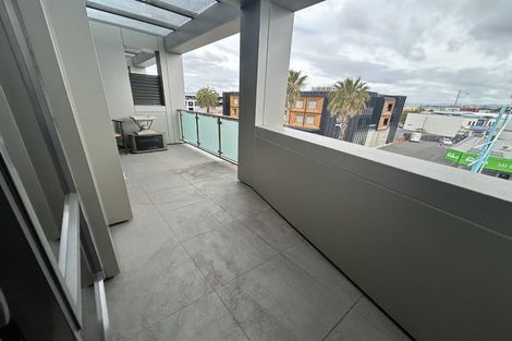 Photo of property in 30/281 Maunganui Road, Mount Maunganui, 3116