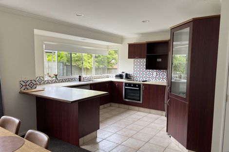 Photo of property in 5 Hawk Place, Welcome Bay, Tauranga, 3112