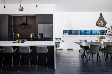 Photo of property in 42 Abbotsford Street, Whitiora, Hamilton, 3200