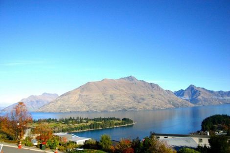 Photo of property in 4 Manchester Place, Queenstown, 9300