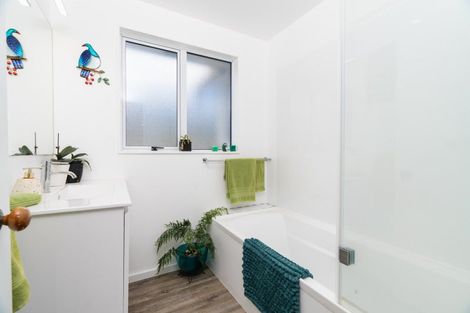 Photo of property in 400 Kaikorai Valley Road, Bradford, Dunedin, 9011