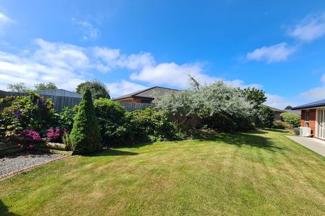 Photo of property in 12 Stanwood Grove, Darfield, 7510