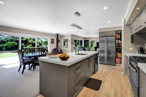 Photo of property in 1 Becklands Place, Inglewood, 4330