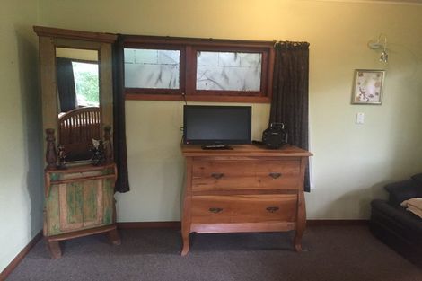 Photo of property in 38 Clyde Street, Roseneath, Port Chalmers, 9023