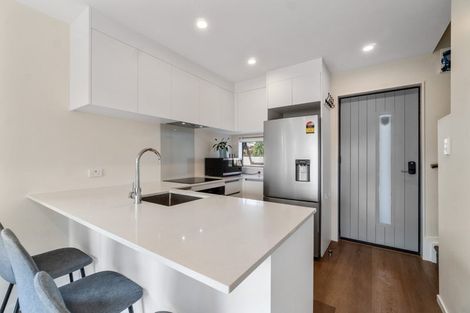 Photo of property in 89 Selo Street, Glen Eden, Auckland, 0602