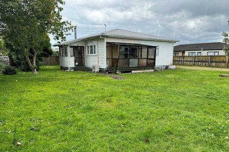 Photo of property in 76 Manuroa Road, Takanini, 2112