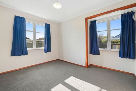 Photo of property in 13 Pitcairn Crescent, Bryndwr, Christchurch, 8053