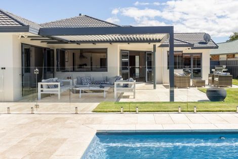 Photo of property in 9 Forbury Way, Taradale, Napier, 4112