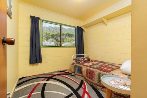 Photo of property in 2033 Whangarei Heads Road, Whangarei Heads, Whangarei, 0174