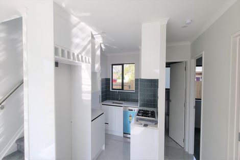 Photo of property in 425f Great South Road, Opaheke, 2113