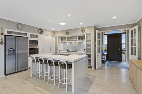 Photo of property in 67 Ina Ville Drive, Pukekohe, 2120