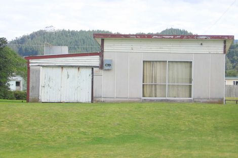 Photo of property in 213 Beverley Terrace, Whangamata, 3620