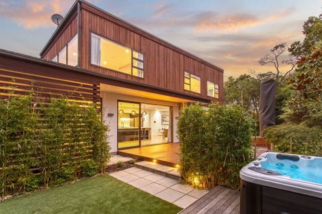 Photo of property in 42a Glandovey Road, Fendalton, Christchurch, 8052