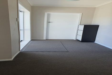 Photo of property in 62 Taylor Terrace, Tawa, Wellington, 5028