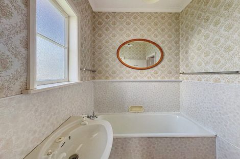 Photo of property in 15 Chester Street, Waverley, 4510